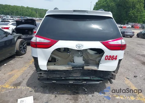 2018 Toyota Sienna Le 8 Passenger из США, поврежденный, VIN 5TDKZ3DC6JS909072